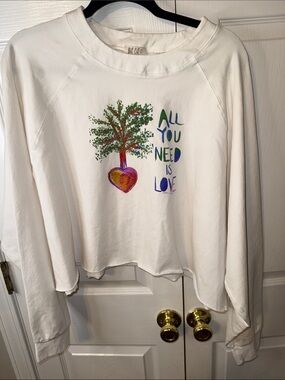 Wst Cst All You Need Is Love Tree Heart Graphic Sweatshirt - White